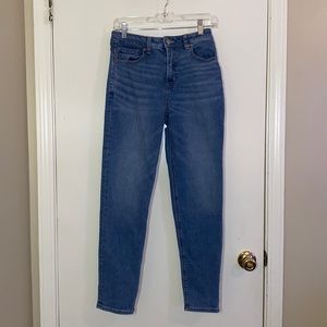 American Eagle mom jeans